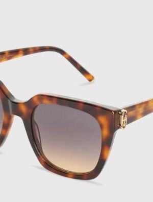 Janice - Oscar Tortoise