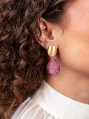 Lott - Roze Oorbellen Threated Teardrop